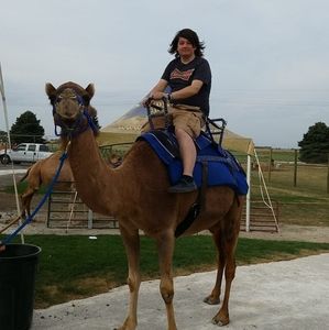 Meet your Posher, Drew